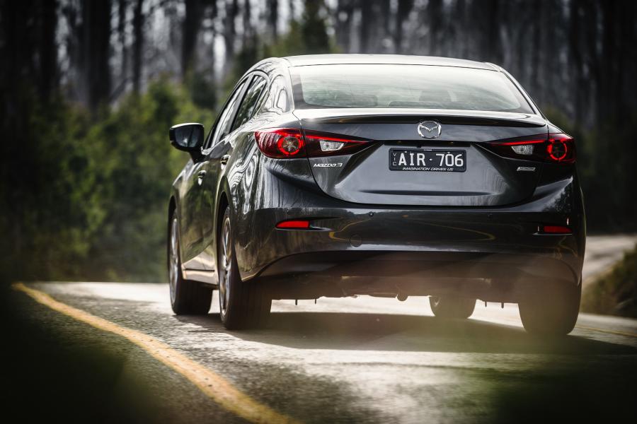  Mazda3 SP25 Astina Sedan (BM) 2016 года  (AU) (фото 7 из 56)